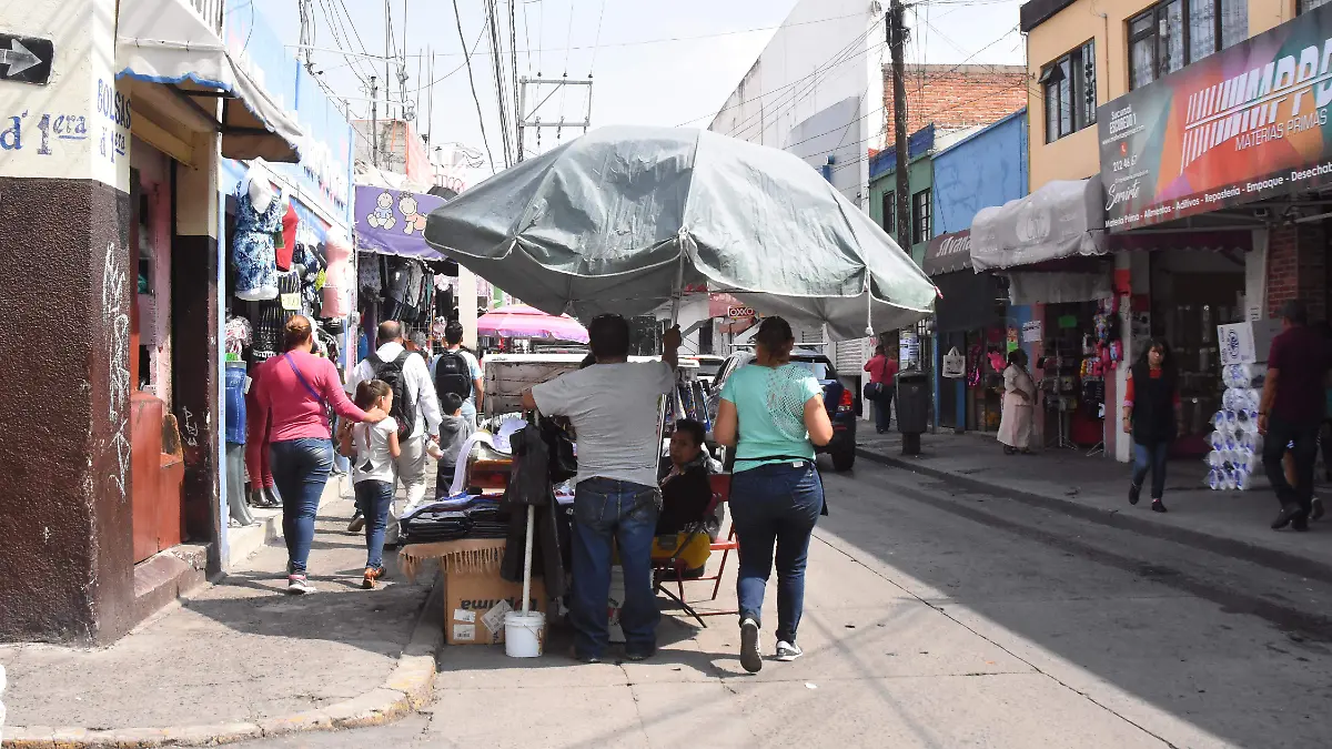 Comerciantes informan